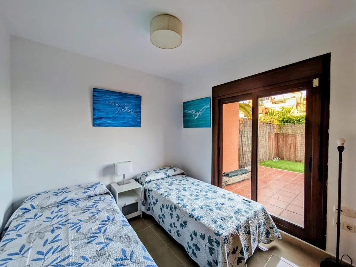 Playa Del Angel 3-Bedroom Apartment Estepona España