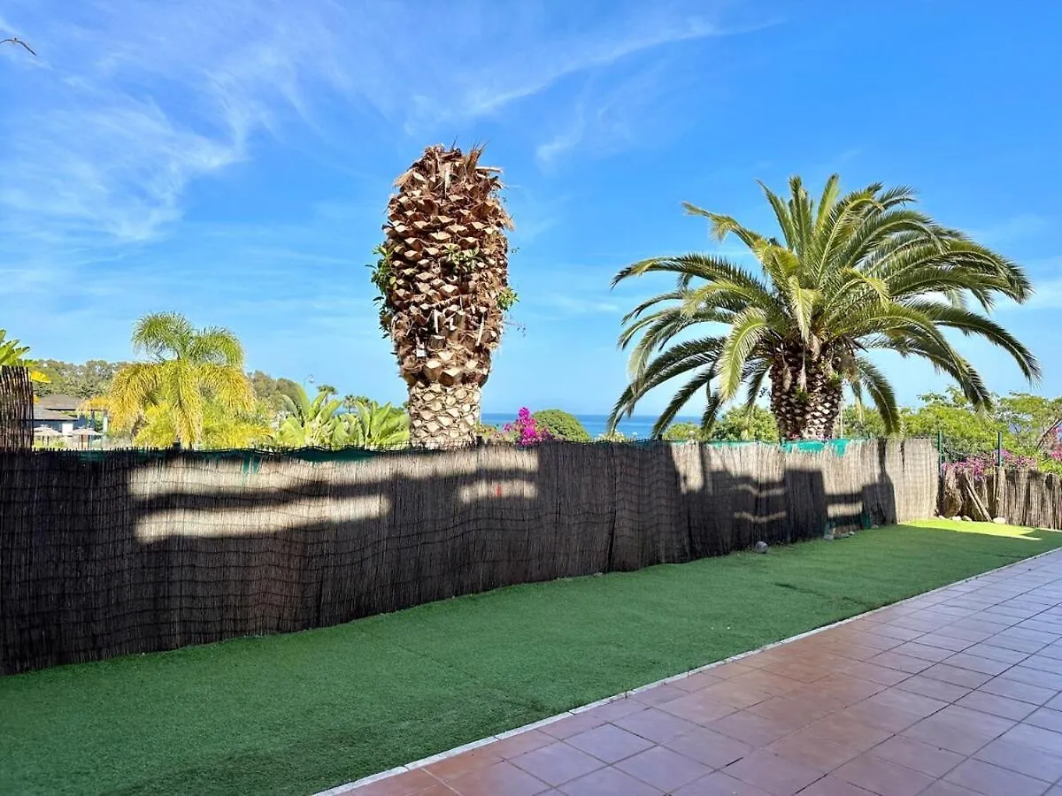 Playa Del Angel 3-Bedroom Apartment Estepona 0*,  España
