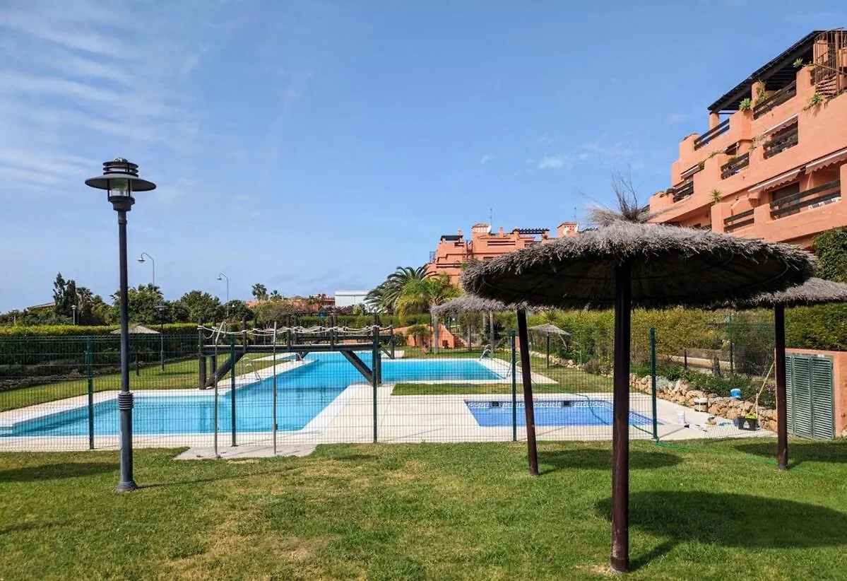Playa Del Angel 3-Bedroom Apartment Estepona